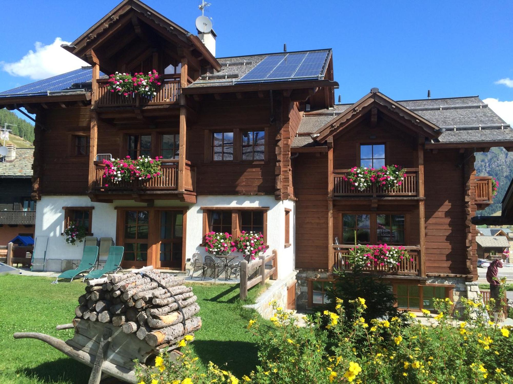 Chalet Nada Livigno Exterior photo