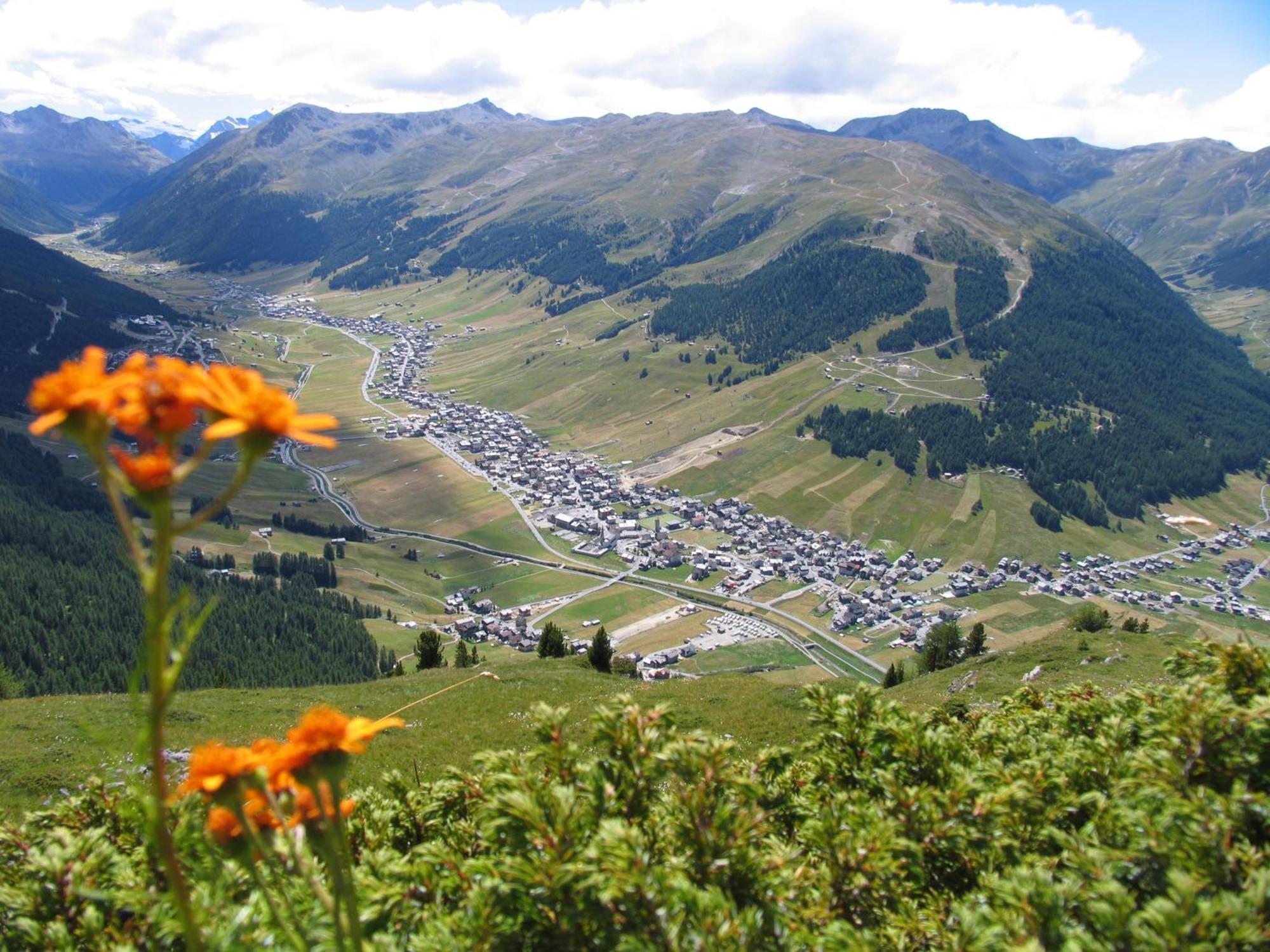 Chalet Nada Livigno Exterior photo