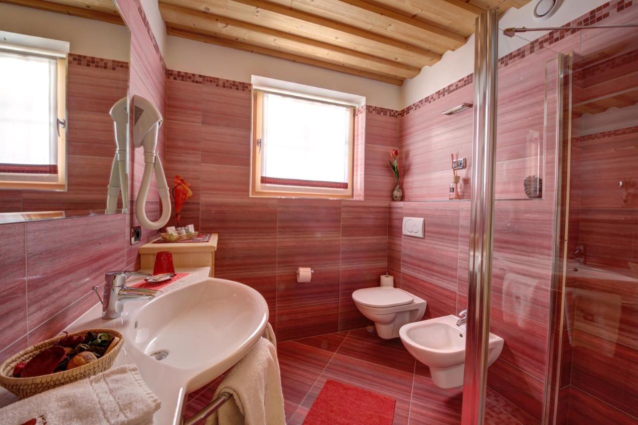 Chalet Nada Livigno Exterior photo